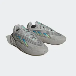 ADIDAS OZELIA  - HQ6657