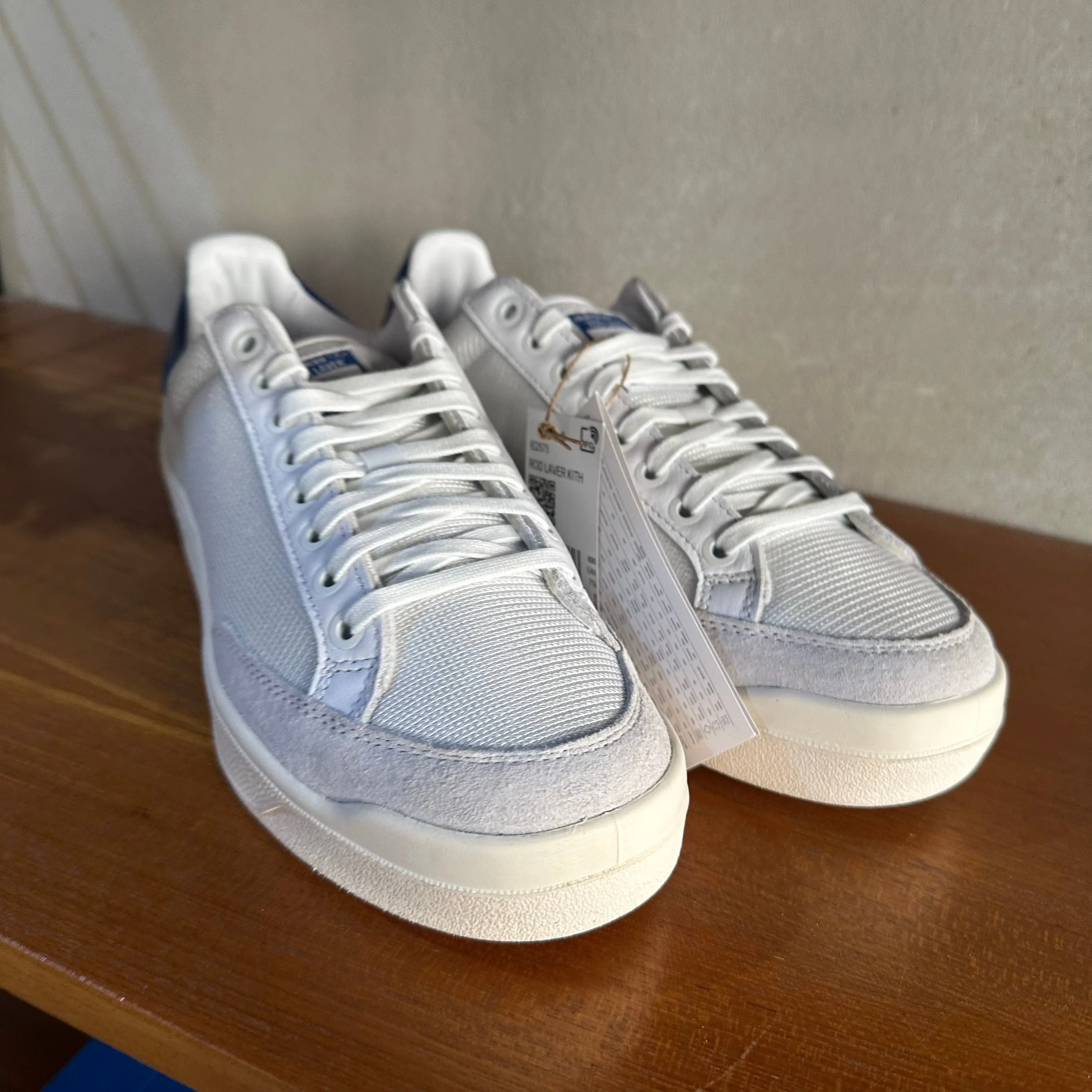 Adidas x Kith Rod Laver Sneakers White - UK 7.5