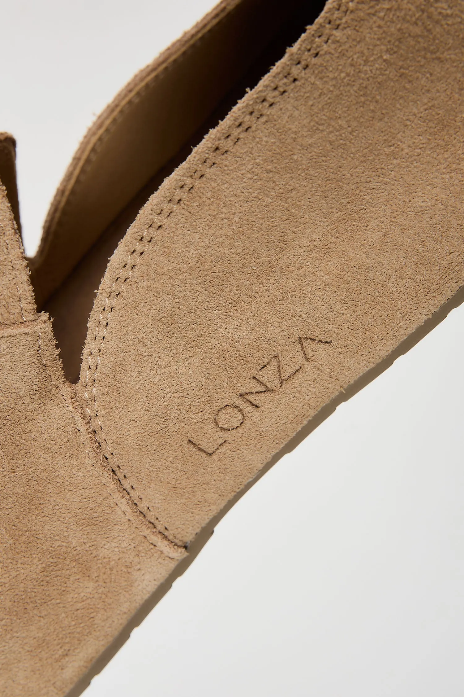 Hunter Beige