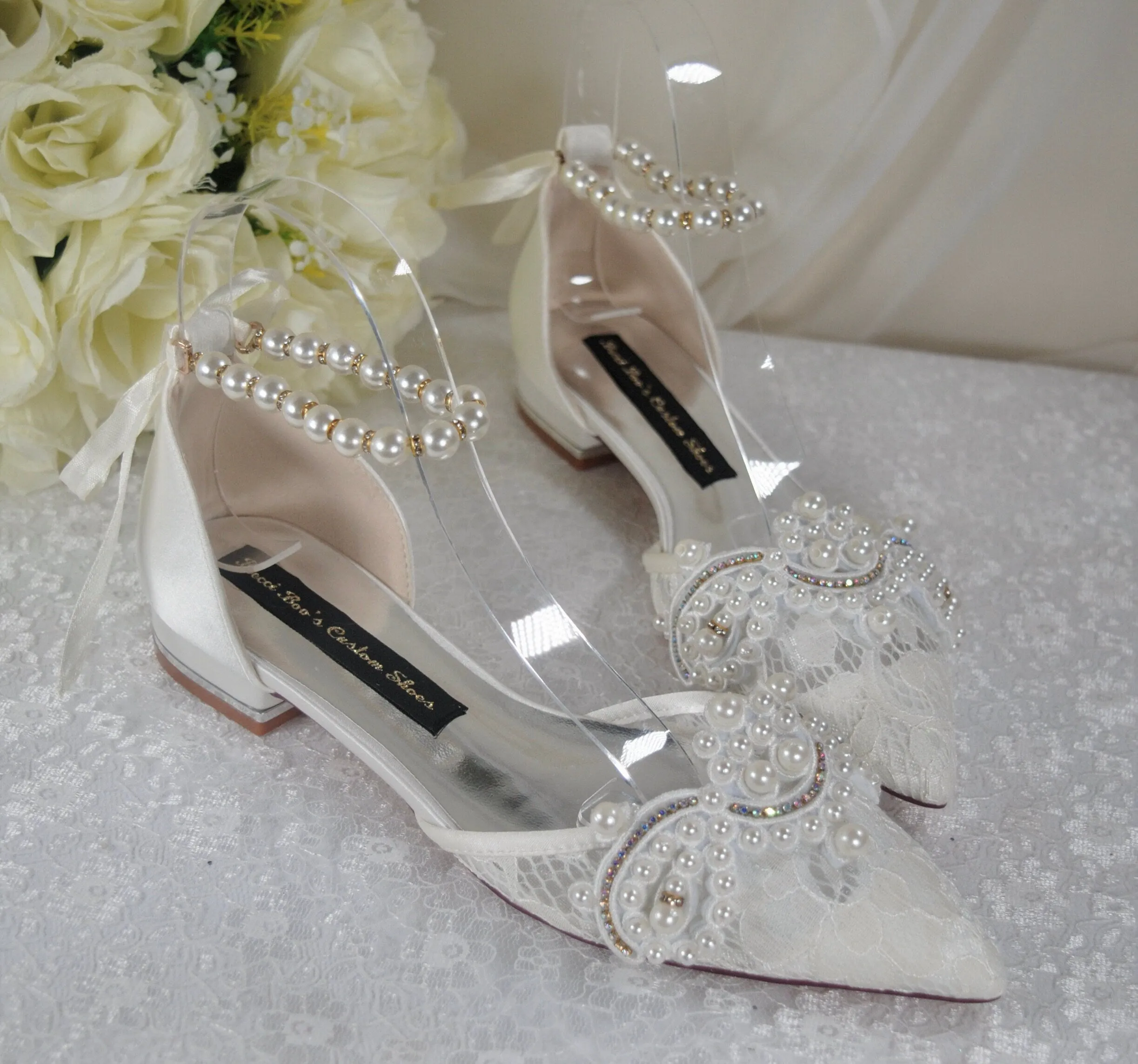 Ivory Lace Pointy Toe Flats with Small Pearl - Size UK4/US6.5