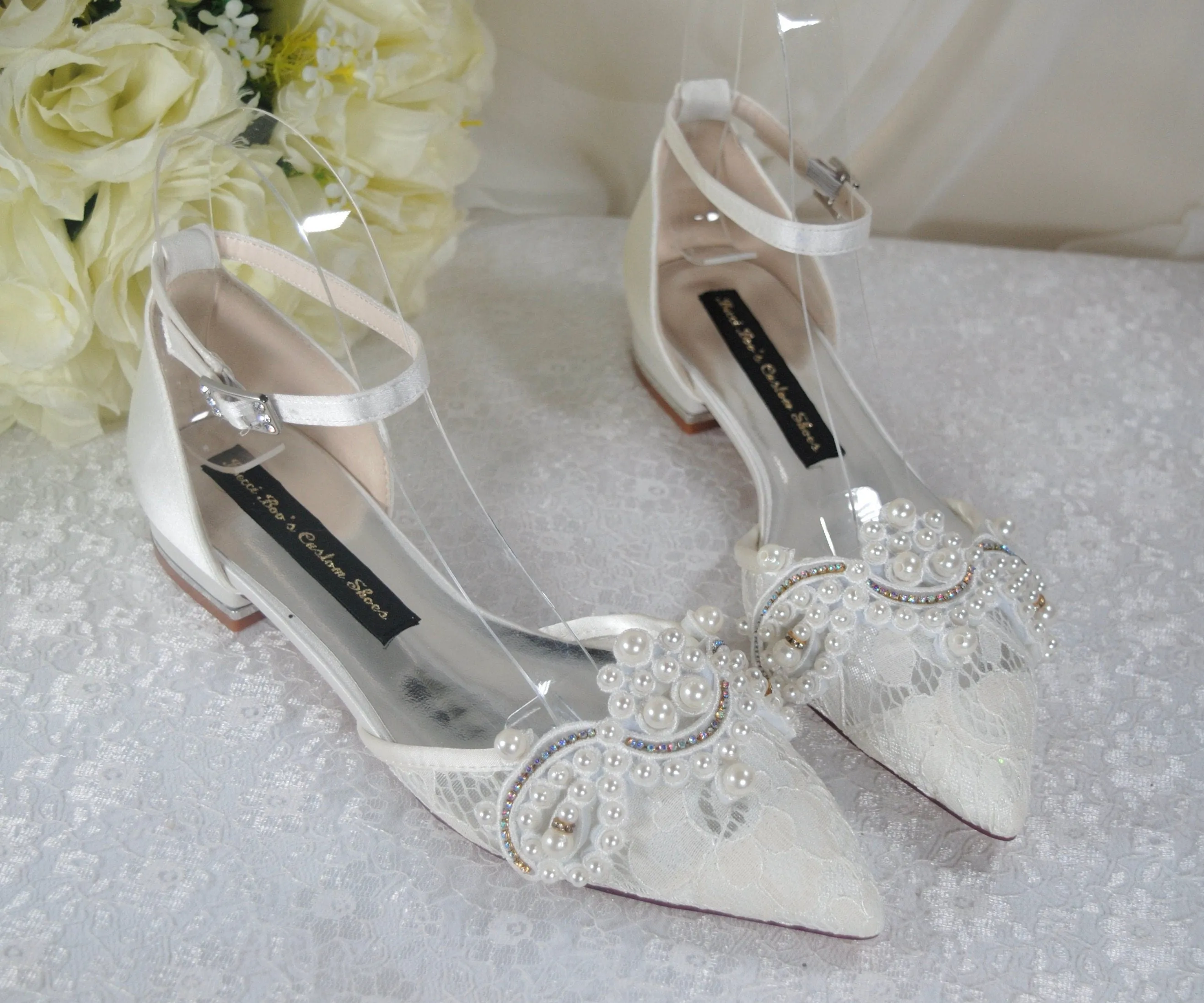 Ivory Lace Pointy Toe Flats with Small Pearl - Size UK4/US6.5