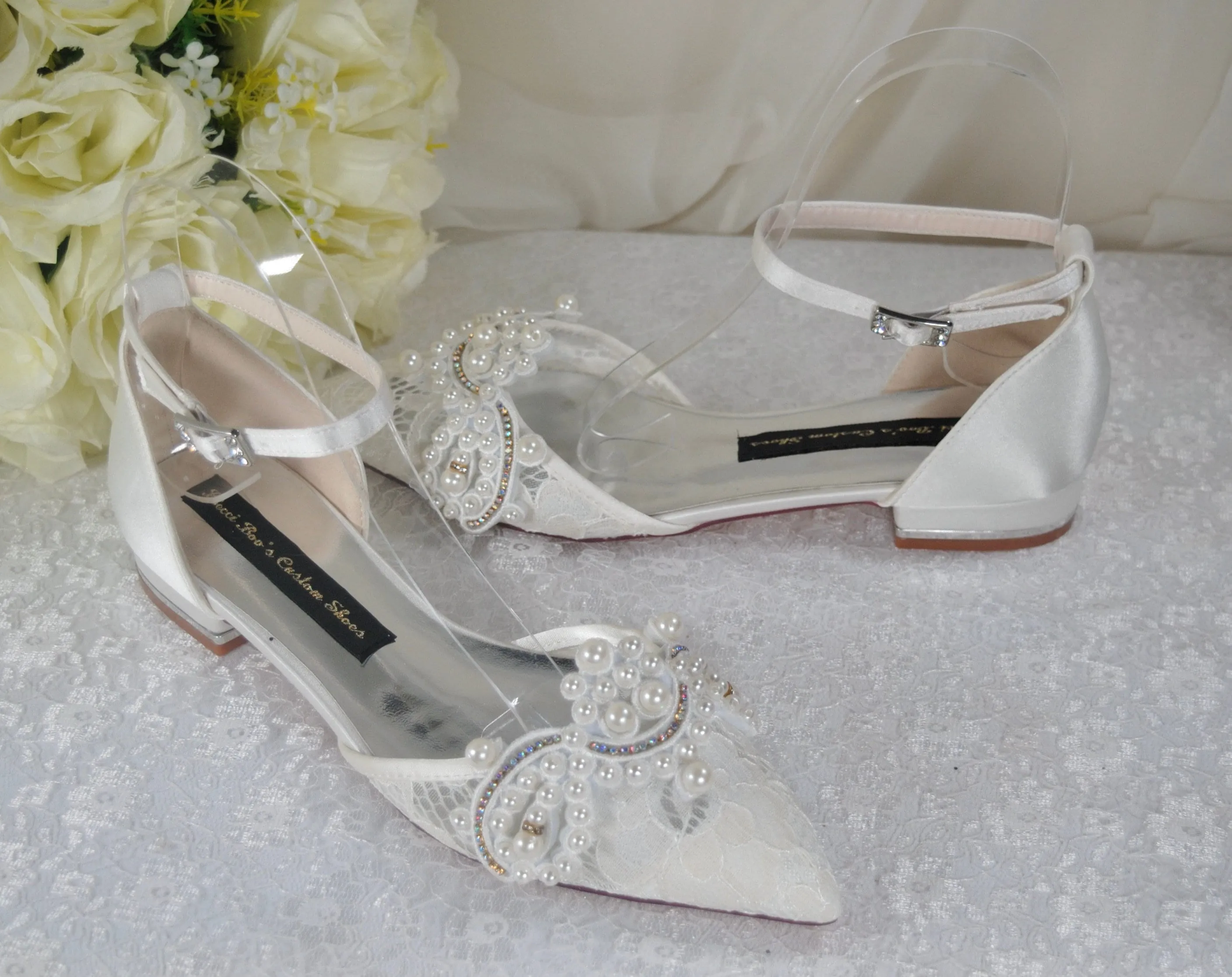 Ivory Lace Pointy Toe Flats with Small Pearl - Size UK4/US6.5